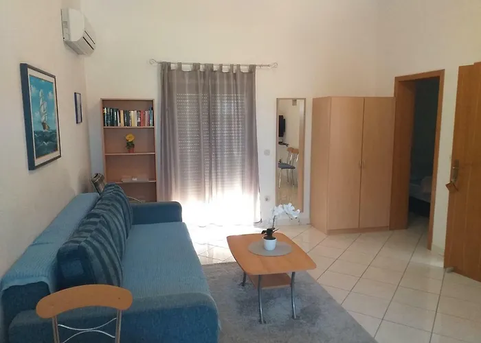 Apartment Ana